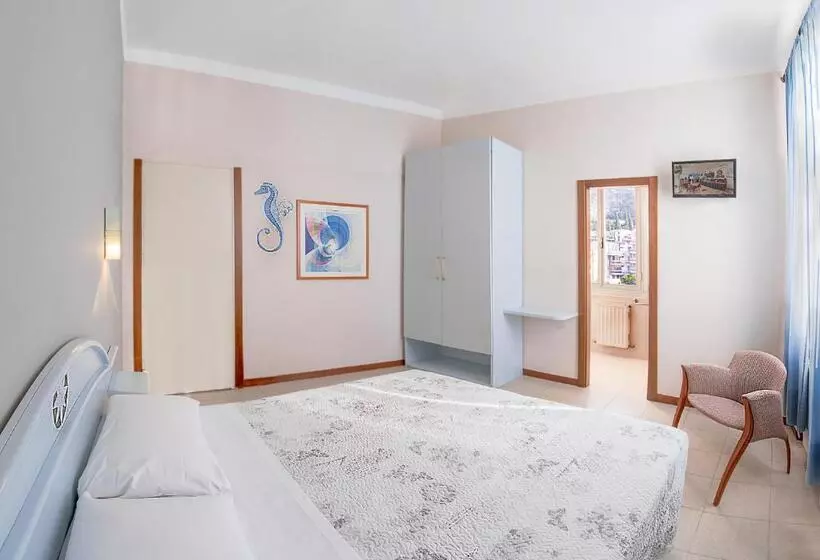 اتاق استاندارد یک نفره, Casa Pozzi