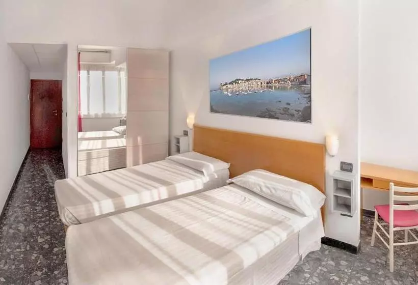 اتاق استاندارد یک نفره, Casa Pozzi