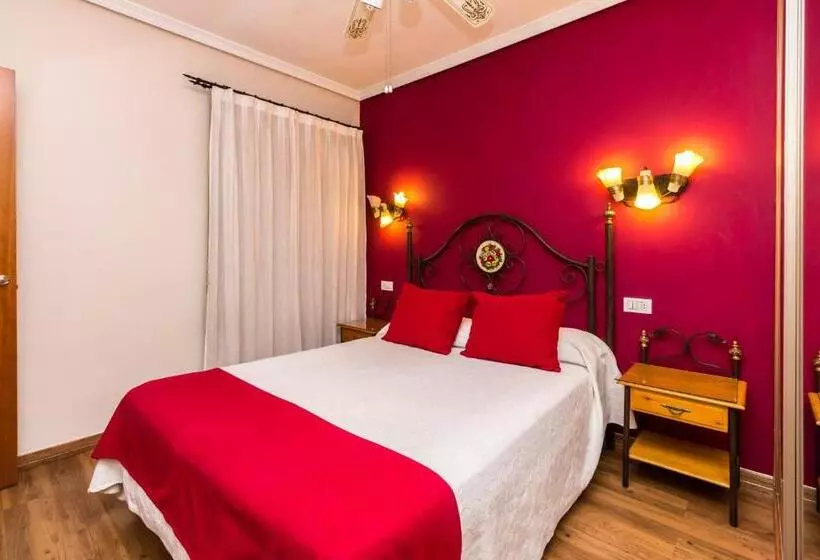 プールの見える１ベッドルームアパートメント, Regency Torviscas Apartments and Suites