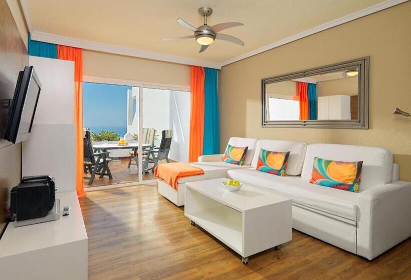 Апартаменты 1 Спальня Вид на Бассейн, Regency Torviscas Apartments And Suites