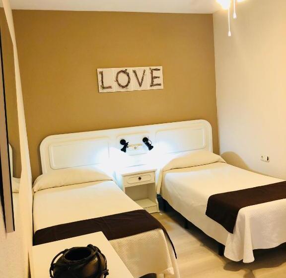 Апартаменты 2 Спальни, Regency Torviscas Apartments And Suites