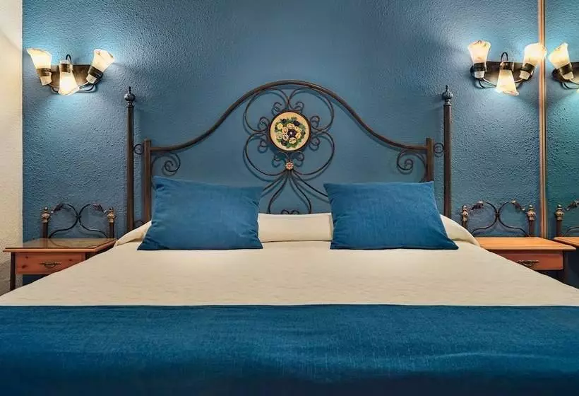 テラス付き１ベッドルームアパートメント, Regency Torviscas Apartments and Suites