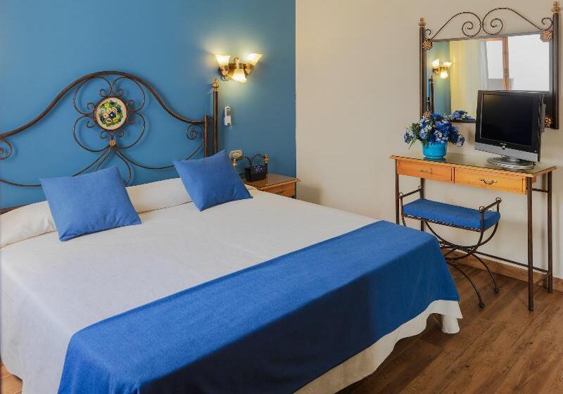 דירת חדר, Regency Torviscas Apartments And Suites