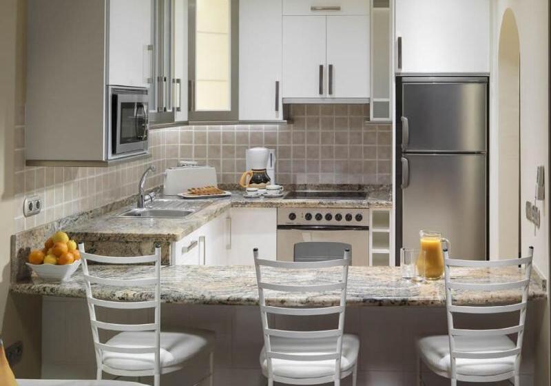 带2个卧室的公寓, Regency Torviscas Apartments And Suites