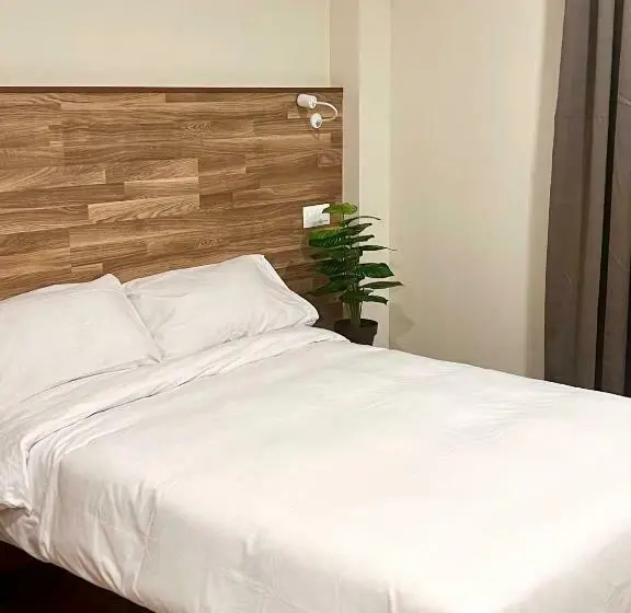 ファミリーステューディオ, Apartahotel Golden Alcalá