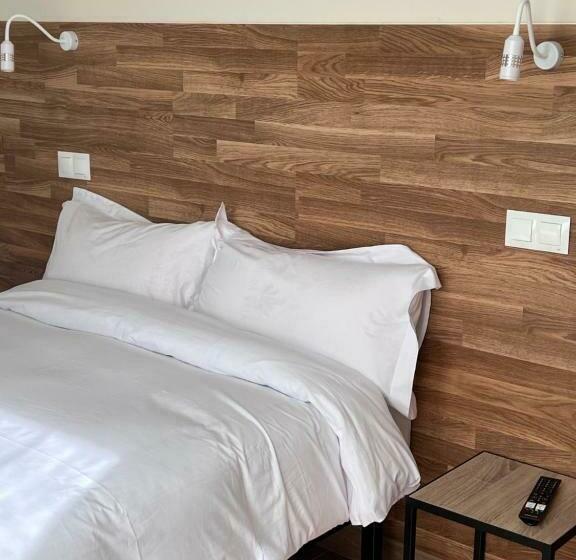 Семейное Студио, Apartahotel Golden Alcalá