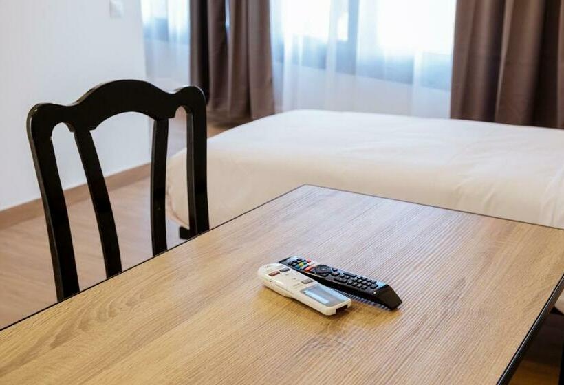 家庭工作室, Apartahotel Golden Alcalá