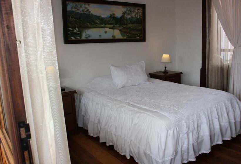 غرفة قياسية مع حمام خارجي, Casa Lola Hotel Boutique