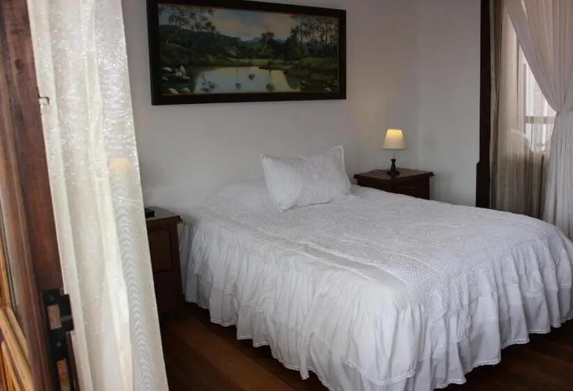 Standard room with outdoor bath, Casa Lola Hotel Boutique