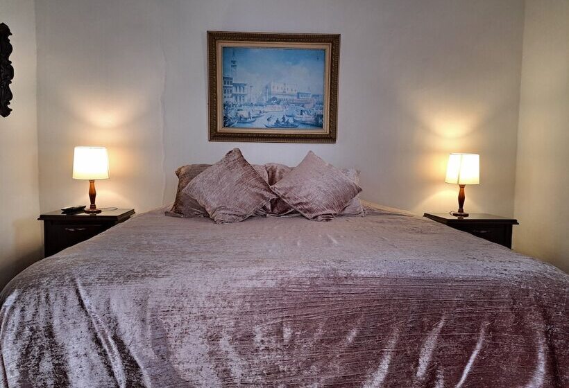 جناح سوبيريور, Casa Lola Hotel Boutique