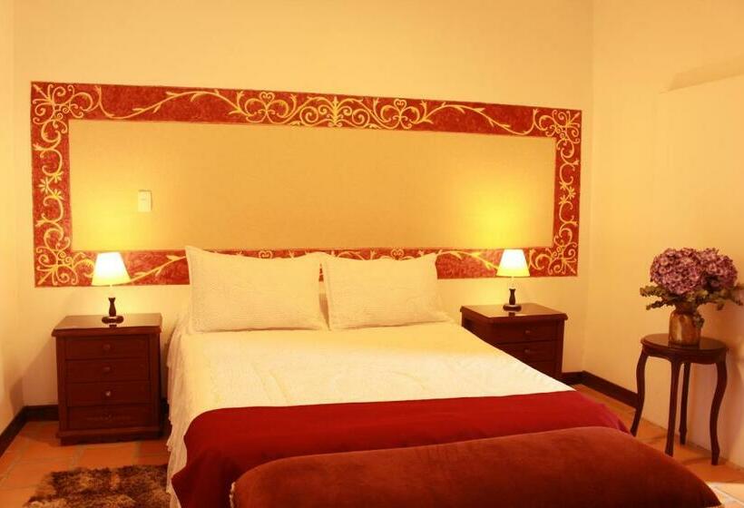 غرفة سوبيريور سرير كينج, Casa Lola Hotel Boutique