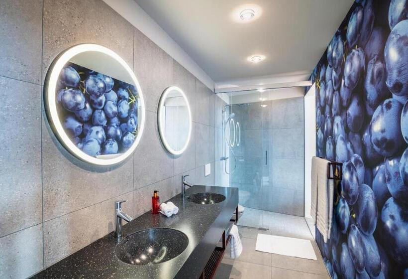 חדר דחוקס עם מיטת קינג, Macardo Premium B&b