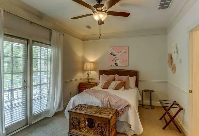 سوییت, Bonne Terre Inn