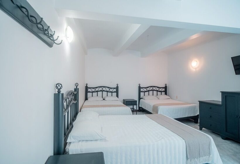 غرفة سوبيريور ثلاثية, Marqués Oaxaca