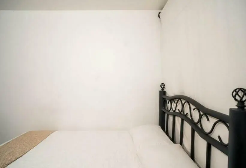 エコノミールーム, Marqués Oaxaca