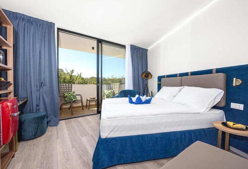 バルコニー付きスタンダードルーム, Resort Del Mar Emotion