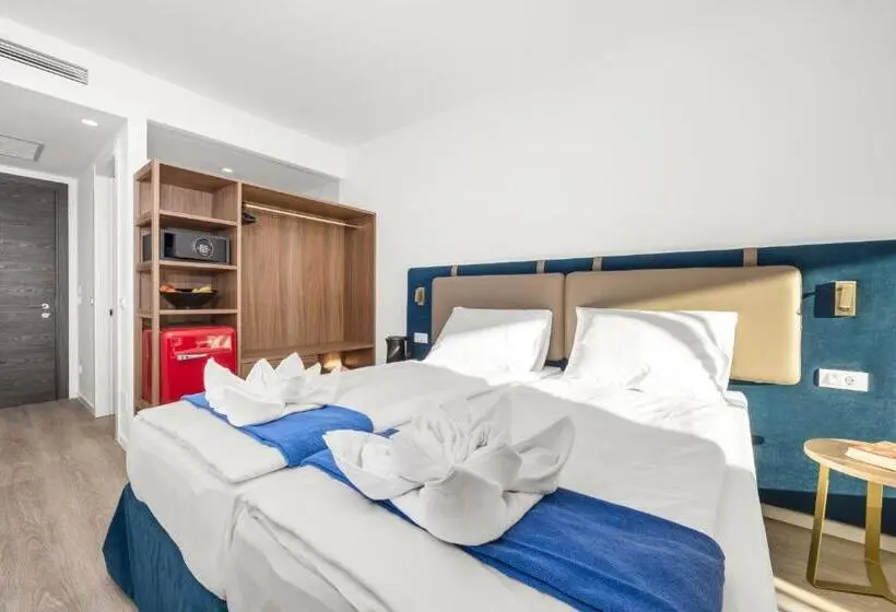Standard Kolmen Hengen Huone Parveke, Resort Del Mar Emotion