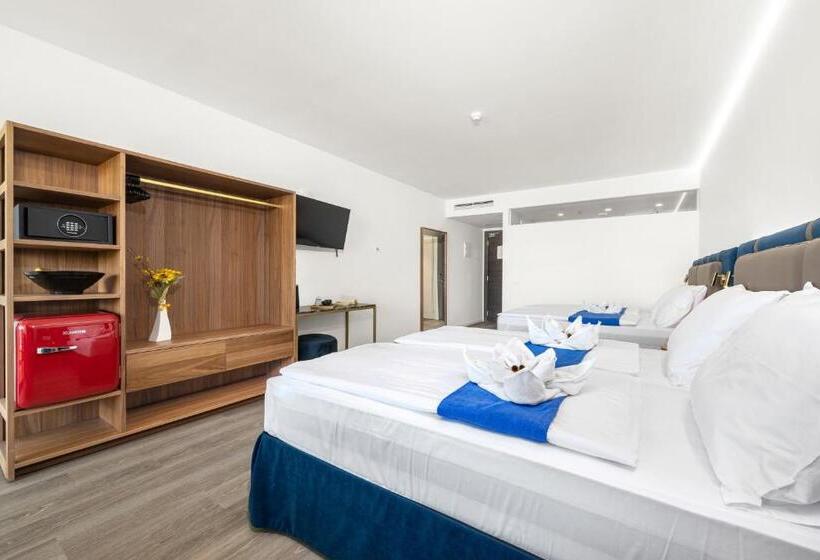 スーペリアの４人部屋, Resort Del Mar Emotion