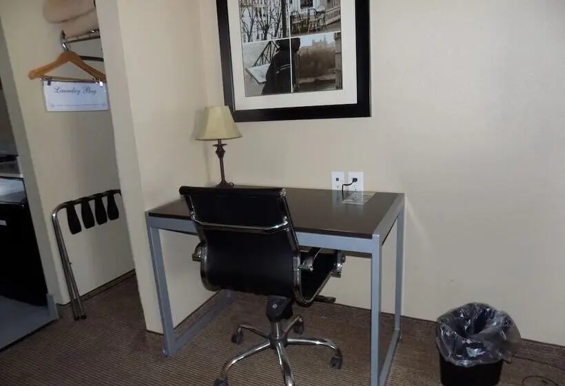 Deluxe-huone, Moulton Inn & Suites