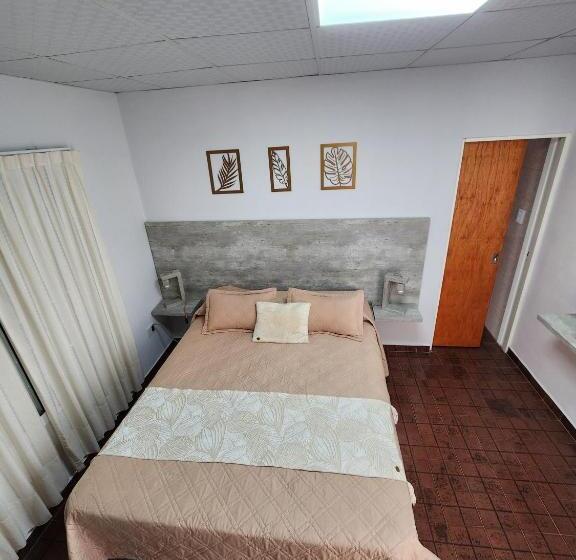 디럭스 룸, Parque