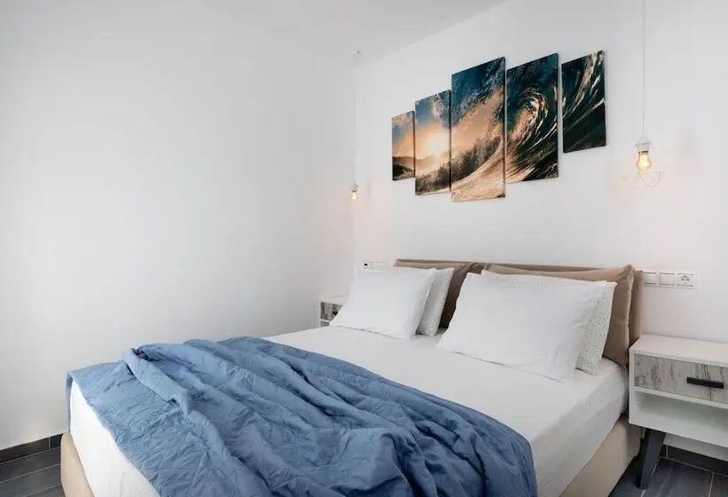 1 Bedroom Deluxe Apartment Sea View, Mandilaras Village
