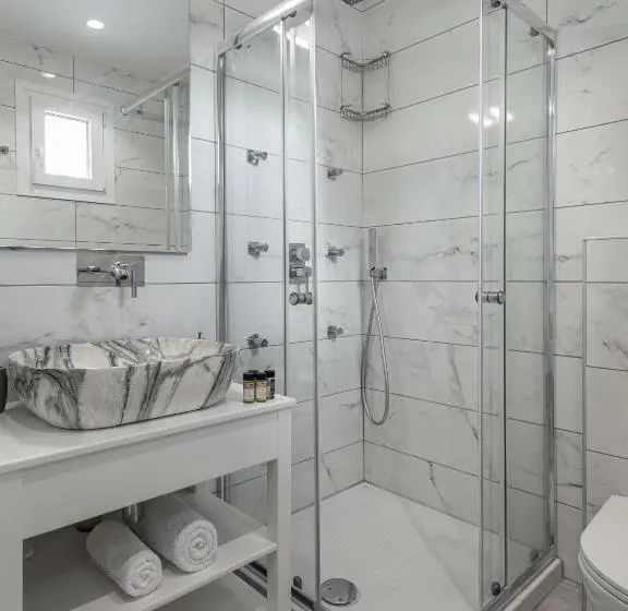 1 Bedroom Deluxe Apartment Sea View, Mandilaras Village