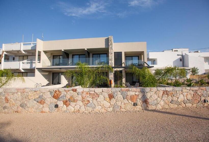 デラックスルーム, Delight Luxury Rooms