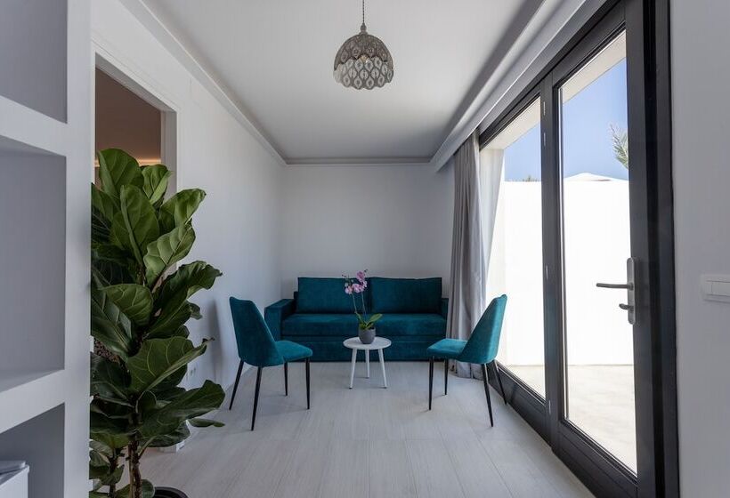 스위트, Palm Island Suites