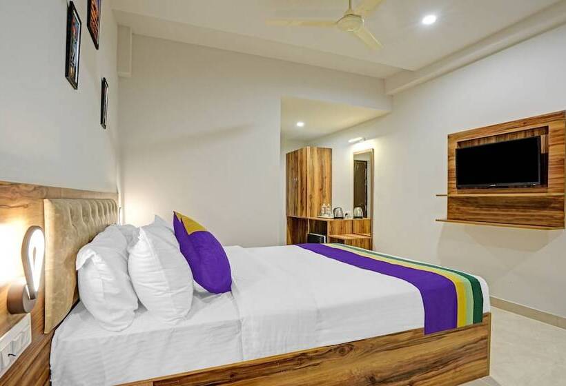 デラックスルーム, Happy Stays Whitefield