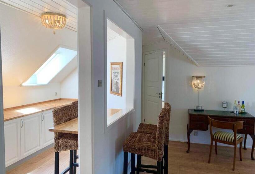 חדר דלוקס לארבעה, Boutique Hotel Postgården