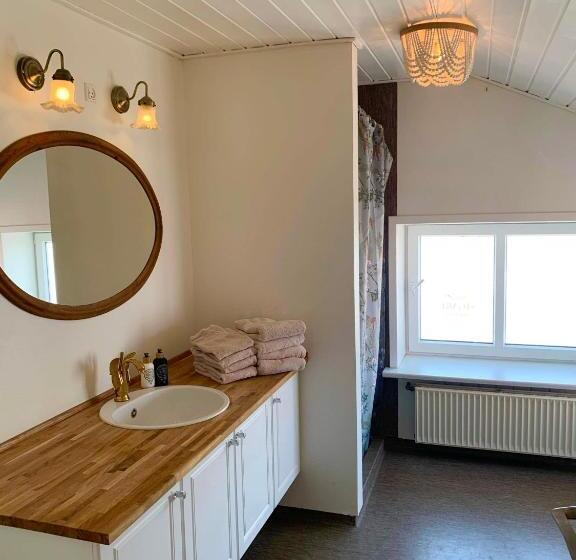 חדר דלוקס לארבעה, Boutique Hotel Postgården