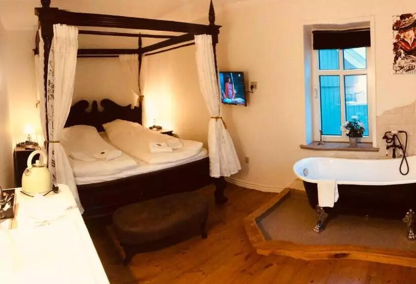スタンダード４人部屋, Boutique Hotel Postgården