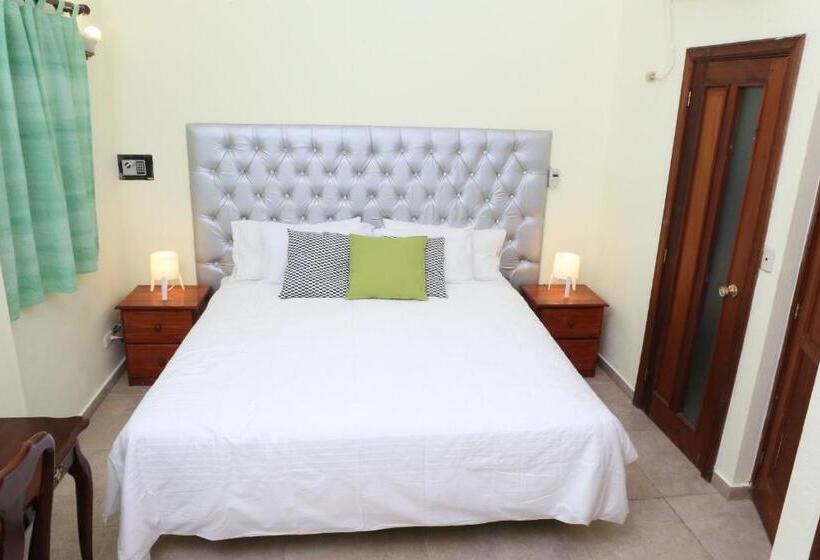 اتاق لوکس, Aluge