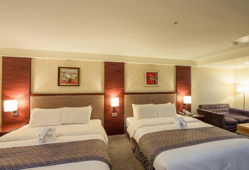 اتاق استاندارد چهار تخته, Arsma