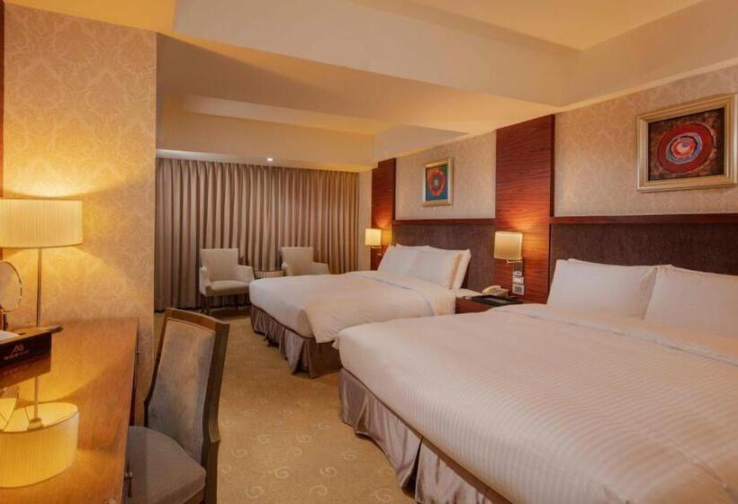 اتاق خانوادگی, Arsma