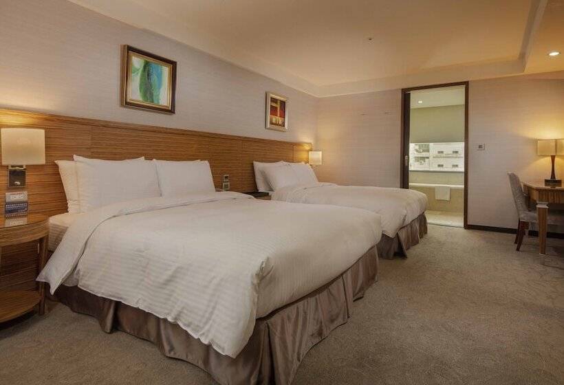 اتاق استاندارد چهار تخته, Arsma