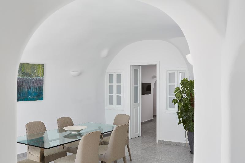 اتاق استاندارد چهار تخته, Arsma