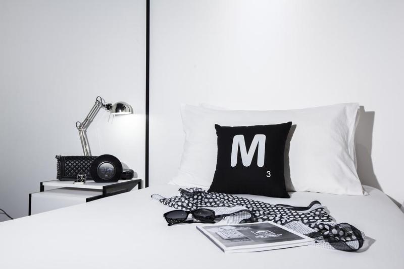 חדר דלוקס, Blu Monkey Hub And Hotel Phuket Town  Free All Day Coworking Space