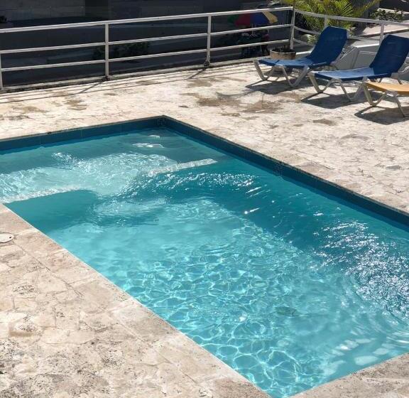 Номер Стандарт 2 Двуспальные Кровати, Bocachica Beach