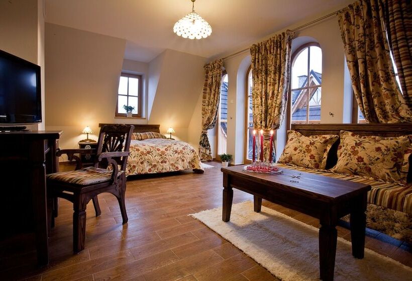 エクゼクティブスイート, Butorowy Dwór