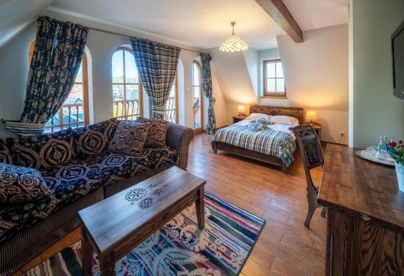 エクゼクティブスイート, Butorowy Dwór