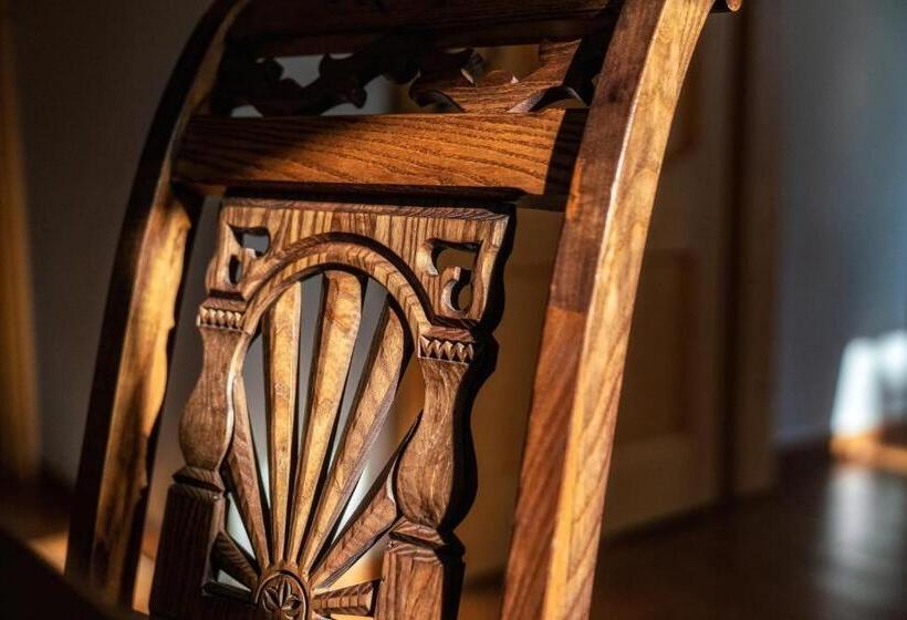 ペントハウスルーム, Butorowy Dwór