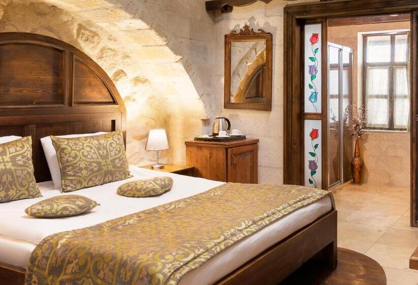 غرفة قياسية مزوَّدة بتراس, Doors Of Cappadocia Special Cave