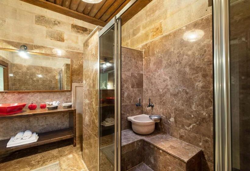 غرفة قياسية مزوَّدة بجاكوزي, Doors Of Cappadocia Special Cave