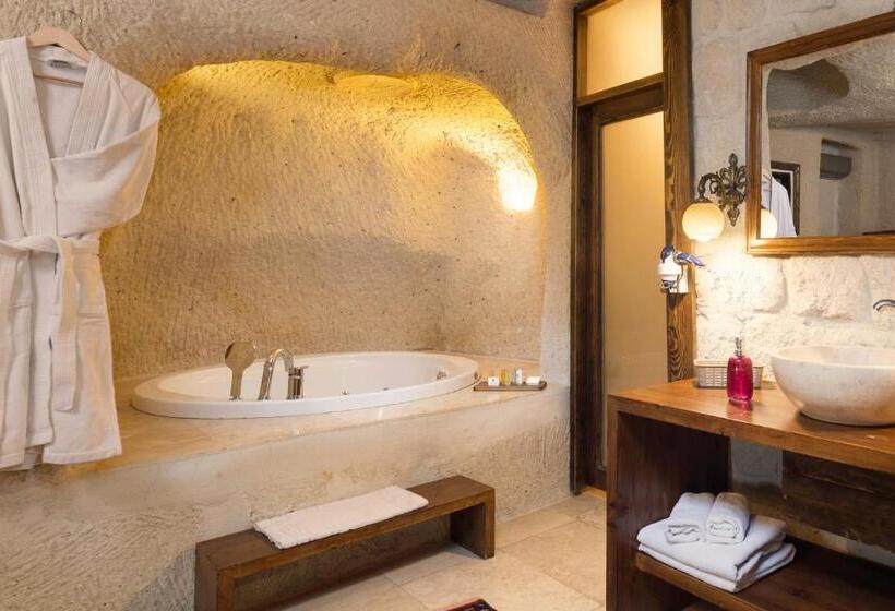 غرفة قياسية مزوَّدة بجاكوزي, Doors Of Cappadocia Special Cave