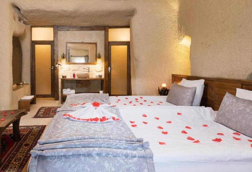 غرفة قياسية مزوَّدة بجاكوزي, Doors Of Cappadocia Special Cave