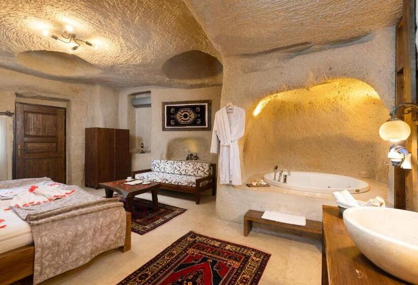 غرفة قياسية مزوَّدة بجاكوزي, Doors Of Cappadocia Special Cave