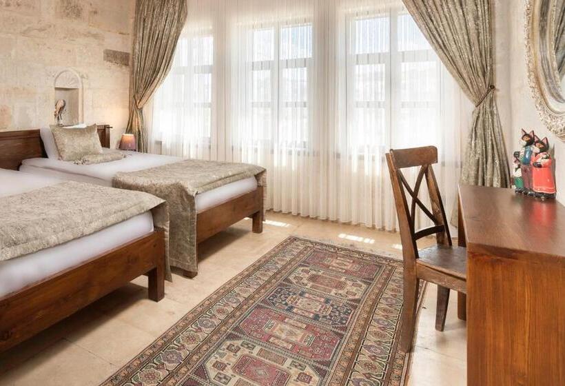 غرفة قياسية مزوَّدة بشُرفة, Doors Of Cappadocia Special Cave