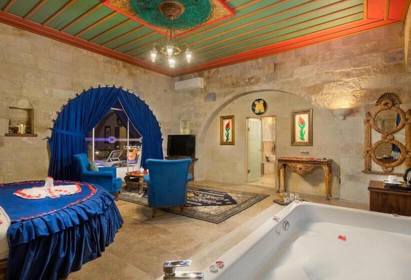 غرفة قياسية مزوَّدة بجاكوزي, Doors Of Cappadocia Special Cave