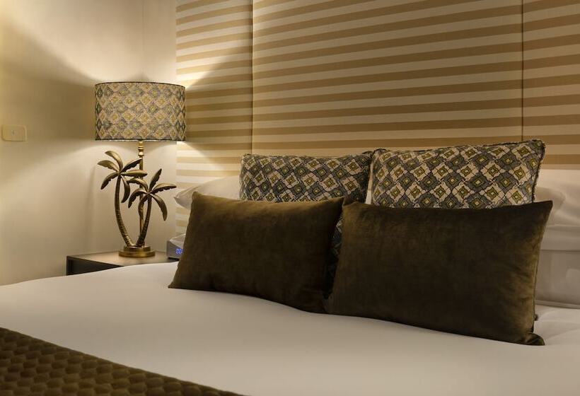 غرفة قياسية, Frangos